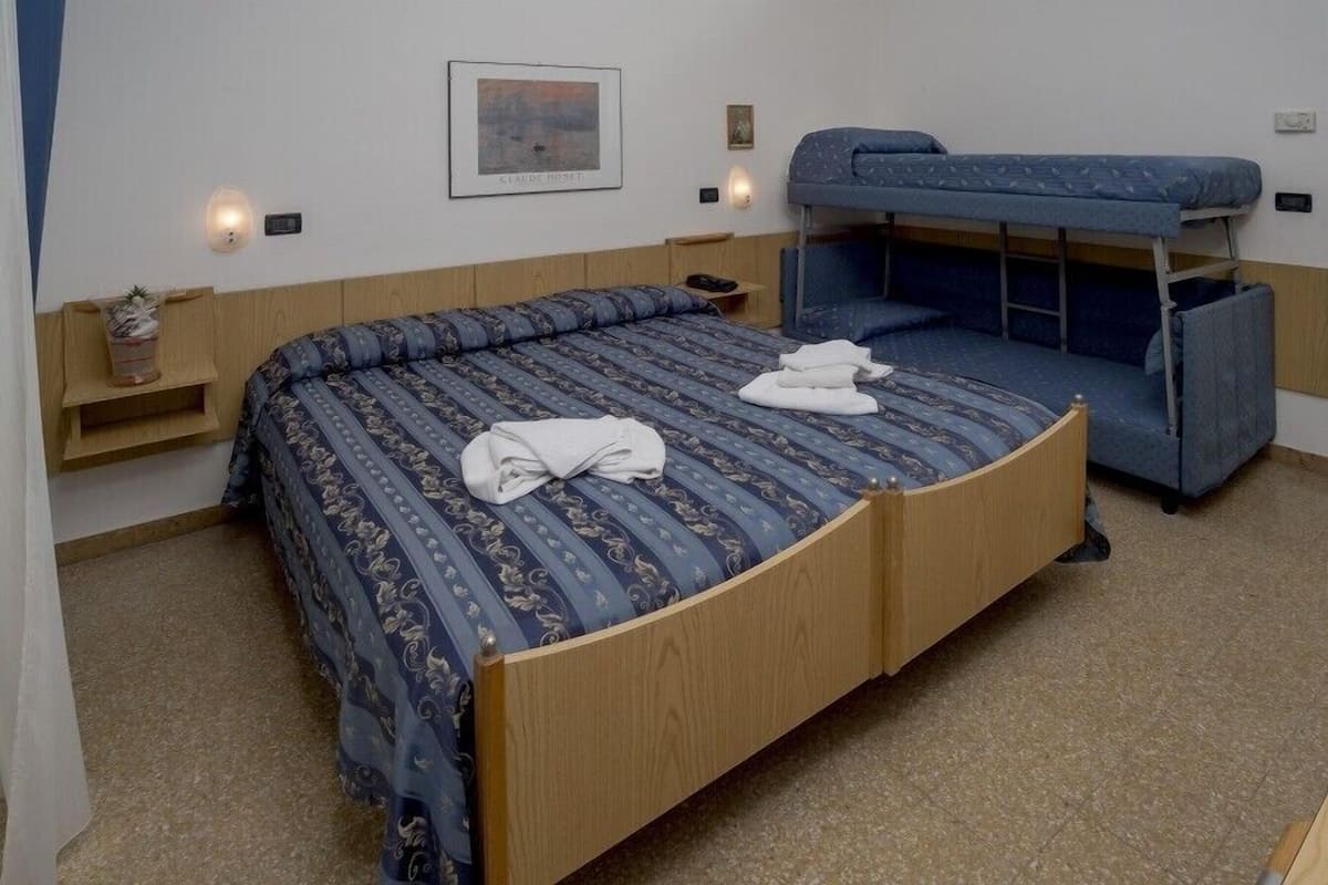 Vierbettzimmer