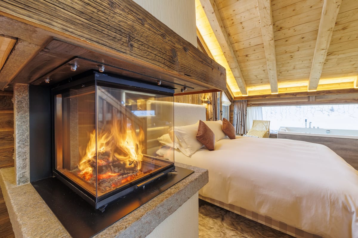 Luxury Studio Suite, Terrace (sauna) | 1 bedroom, minibar, blackout drapes, soundproofing