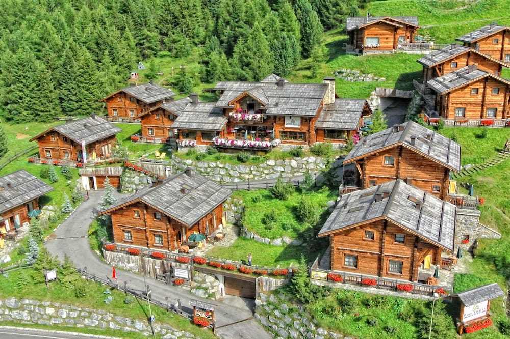 Park Chalet Village