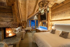 デラックス スタジオスイート 暖炉 (sauna) | ミニバー、遮光カーテン、防音設備、WiFi (無料)