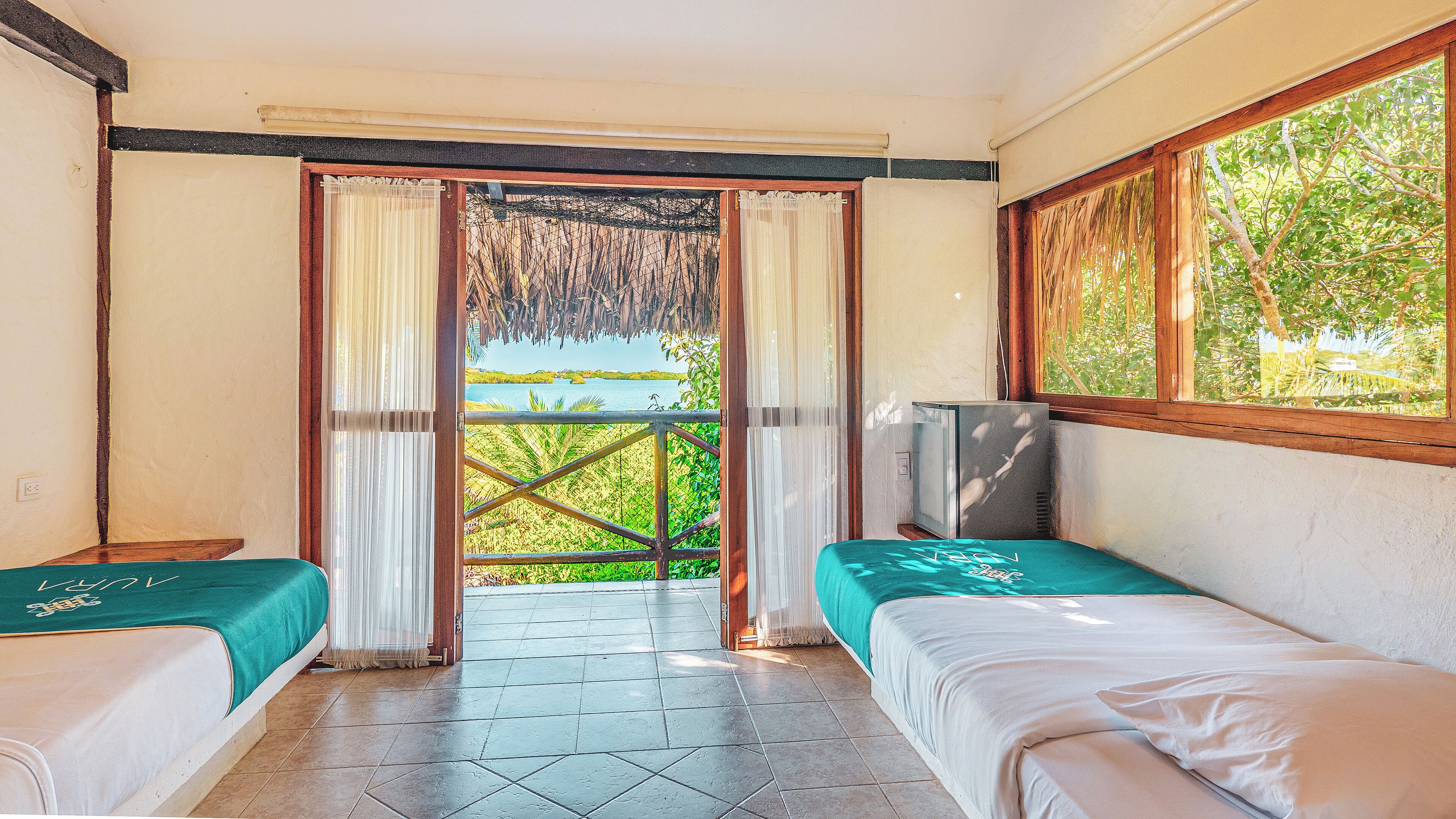 슈피리어 방갈로, 침대(여러 개) | 미니바, 객실 내 금고, 각각 다르게 가구 비치, 다리미/다리미판