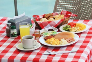 Desayuno inglés gratuito y diario