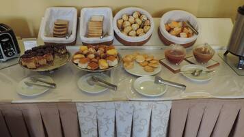 Desayuno buffet incluido todos los días