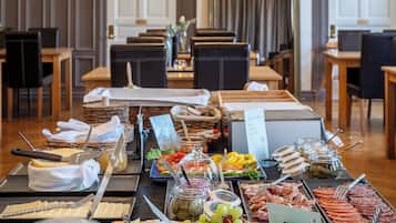 Colazione a buffet a pagamento, servita tutte le mattine