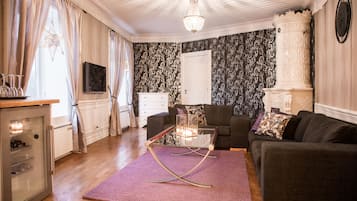 Suite – comfort, 2 soverom | Individuelt innredet, blendingsgardiner, wi-fi (inkludert) og sengetøy