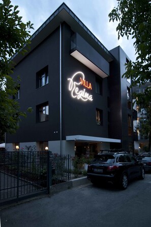 Bagian depan properti