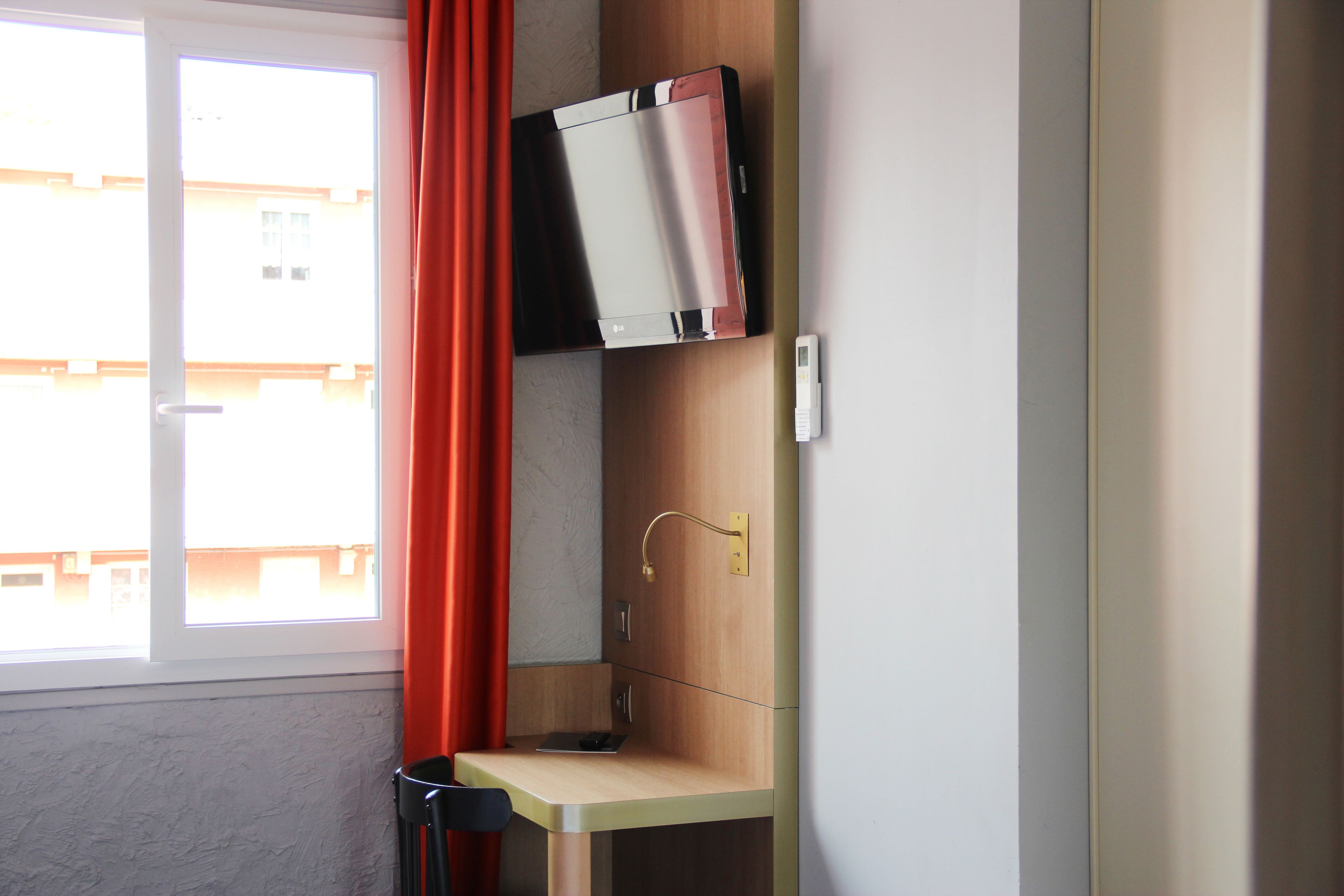 Foto - Hôtel Beau Rivage