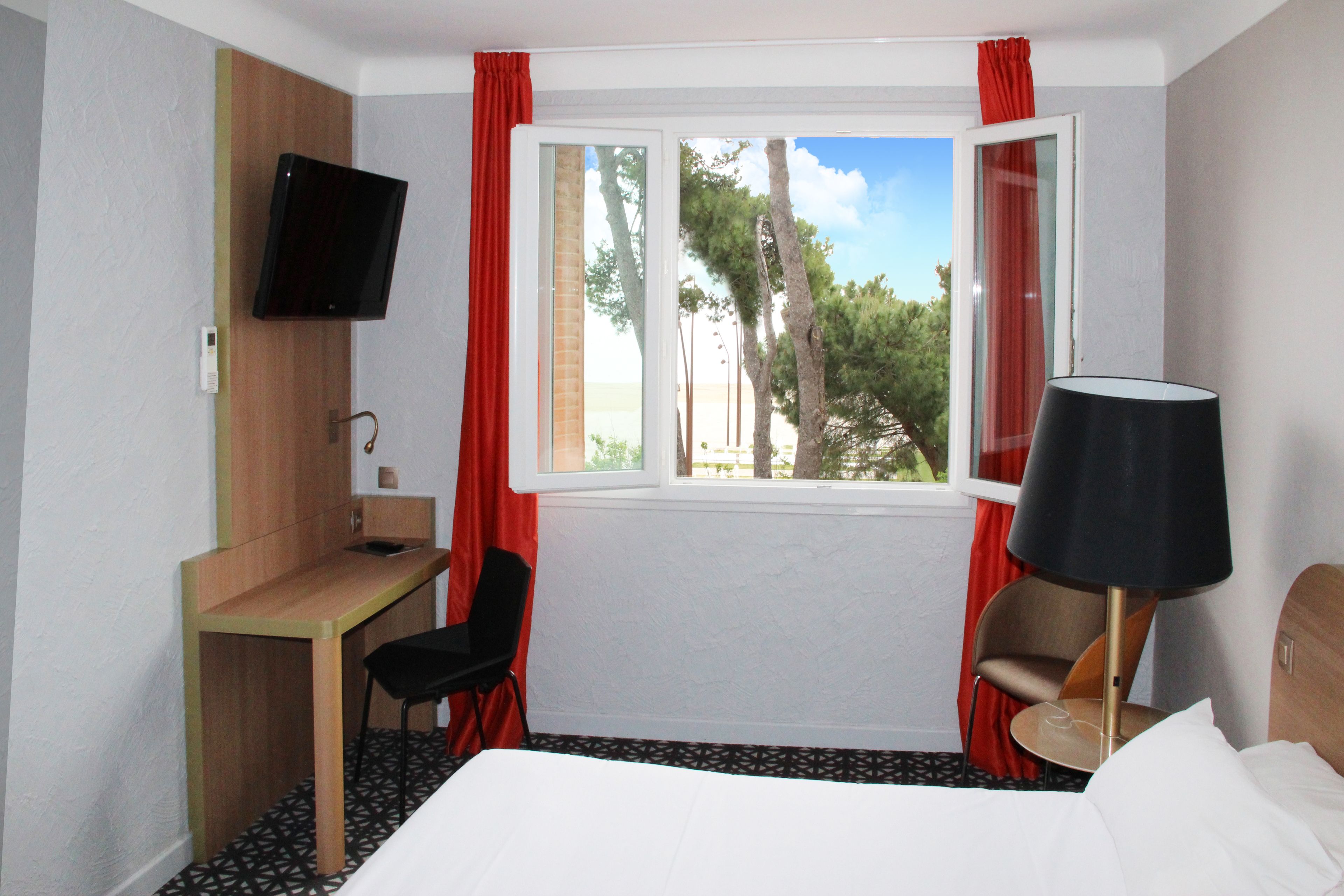 Foto - Hôtel Beau Rivage