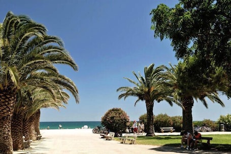 On the beach. Hôtel Beau Rivage