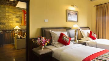 met airconditioning | Luxe beddengoed, Select Comfort-bedden, een minibar