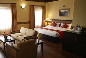 Tibetan Boutique Suites | Premium bedding, Select Comfort beds, minibar, in-room safe - Hotel Tibet International (Kathmandu)
