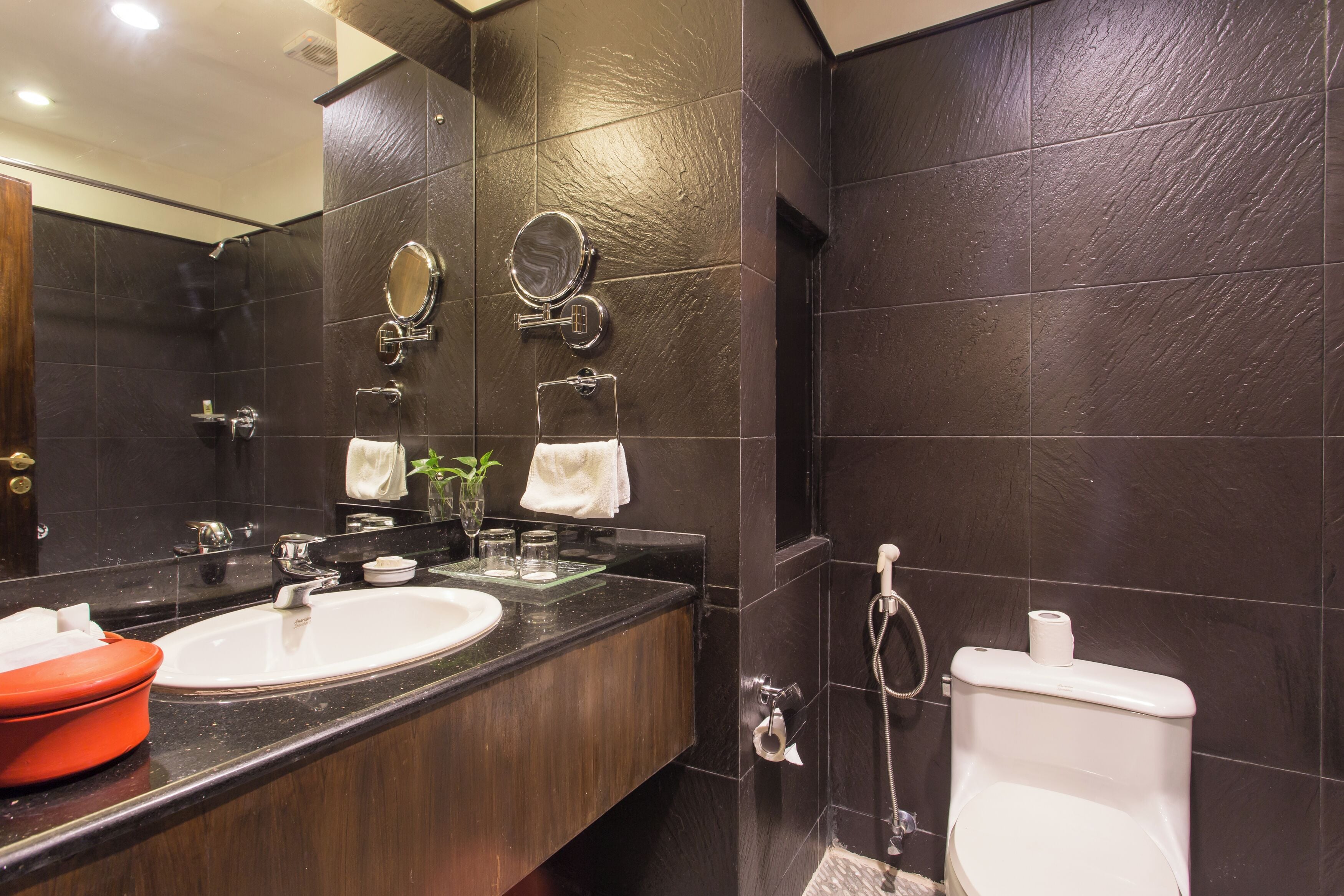 Photo - Hotel Tibet International