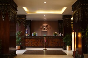 Reception - Hotel Tibet International (Kathmandu)