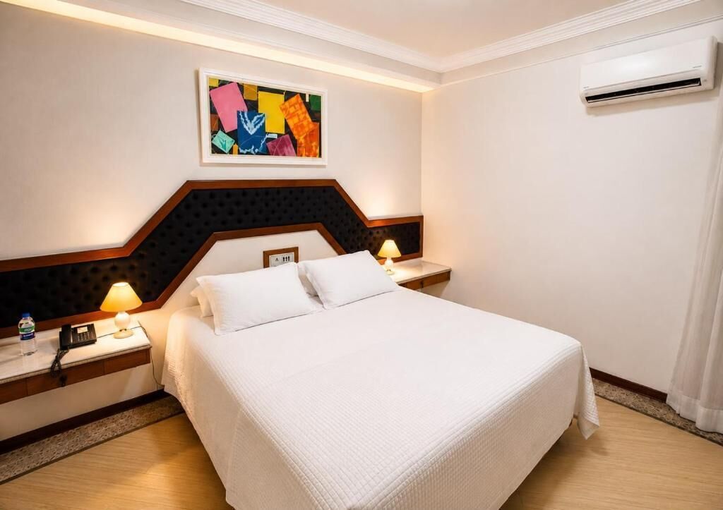 Junior Room | Minibar, in-room safe, desk, WiFi (free)