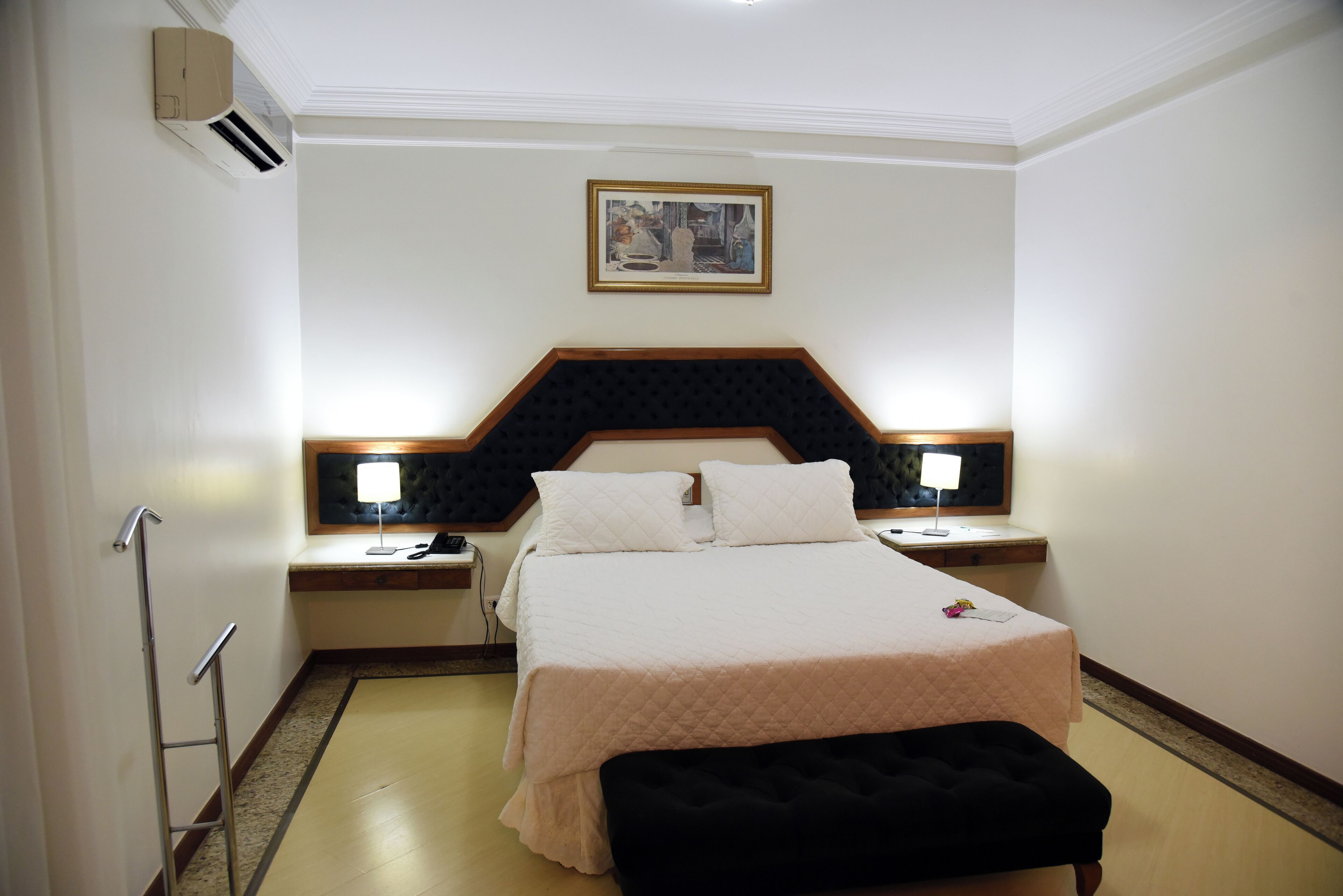 Minibar, in-room safe, desk, free WiFi