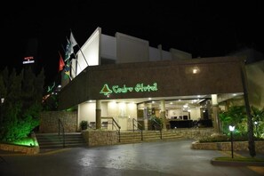 واجهة المنشأة