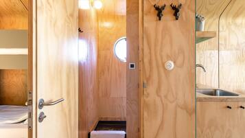 Wikkelhouse | Bathroom | Shower, eco-friendly toiletries