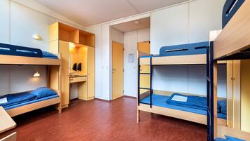 Standard Room, Private Bathroom (Bunk beds, 6 persons) | 1 bedroom, free WiFi, bed sheets