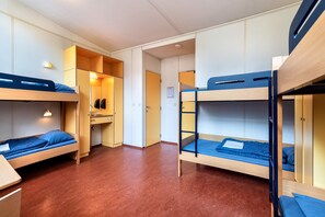 Standard Room, Private Bathroom (Bunk beds, 6 persons)