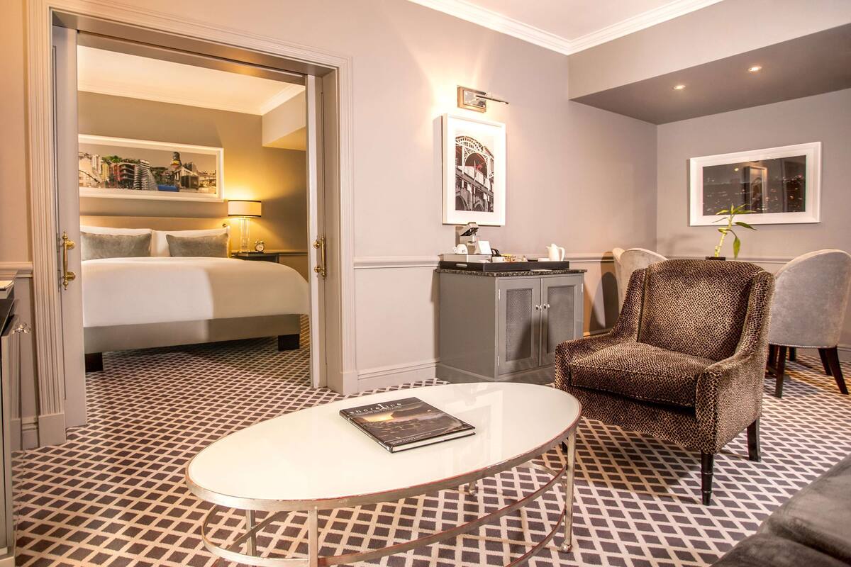 Luxury Suite | 1 bedroom, hypo-allergenic bedding, down comforters, pillowtop beds