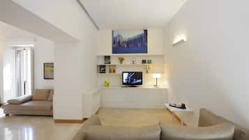 Classic Suite | Down comforters, minibar, in-room safe, individually decorated