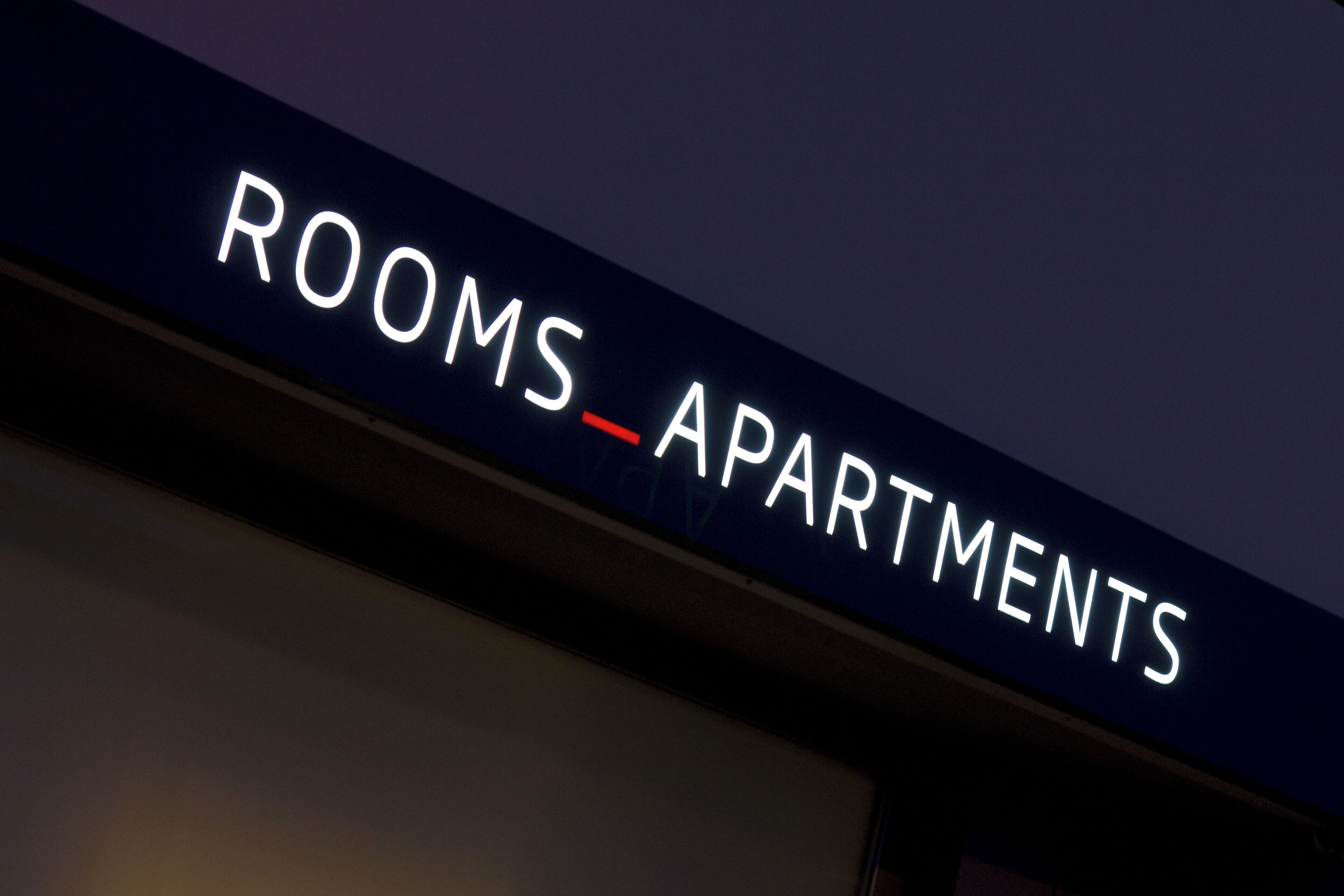 in-room safe, blackout curtains, soundproofing, free wifi