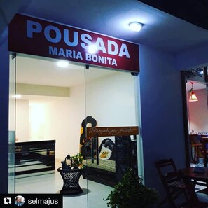 Front of property - evening/night - Pousada Maria Bonita (Natal)