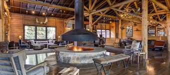 Grand Lake Lodge