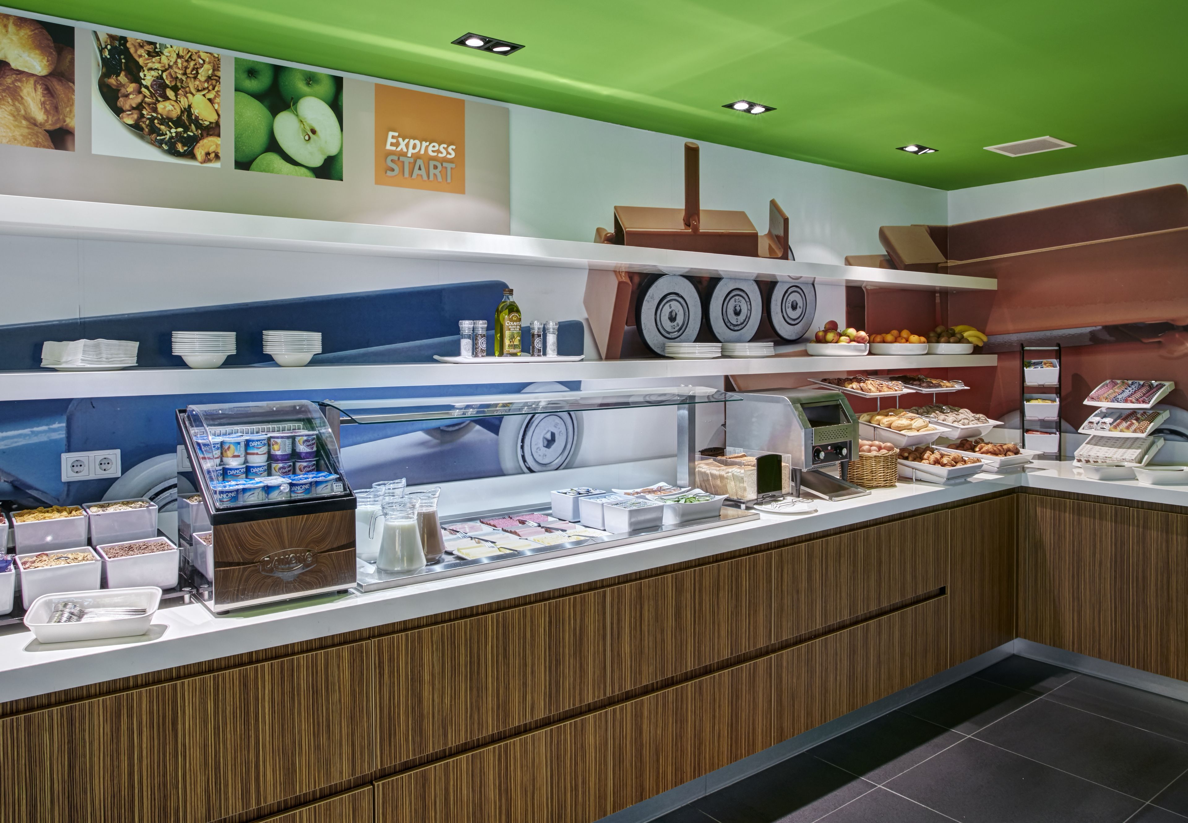 Dagelijks continentaal ontbijt inbegrepen