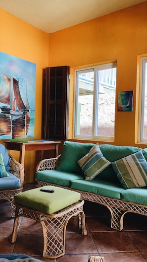1 Bedroom, 1 Queen, Ocean Front Seaside Havens | Living area | 42-inch Smart TV with cable channels, TV