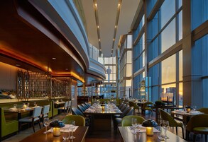 3 restaurants, breakfast, lunch, dinner served; Malaysian cuisine