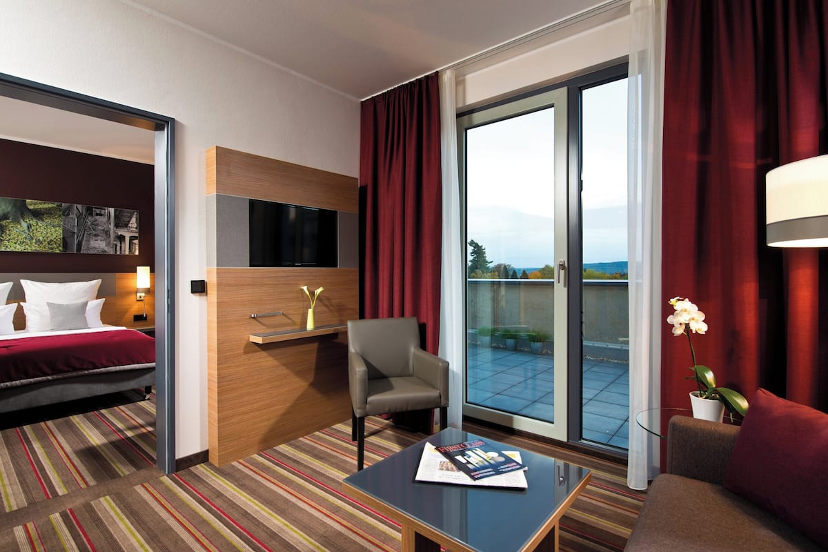 minibar, in-room safe, desk, soundproofing