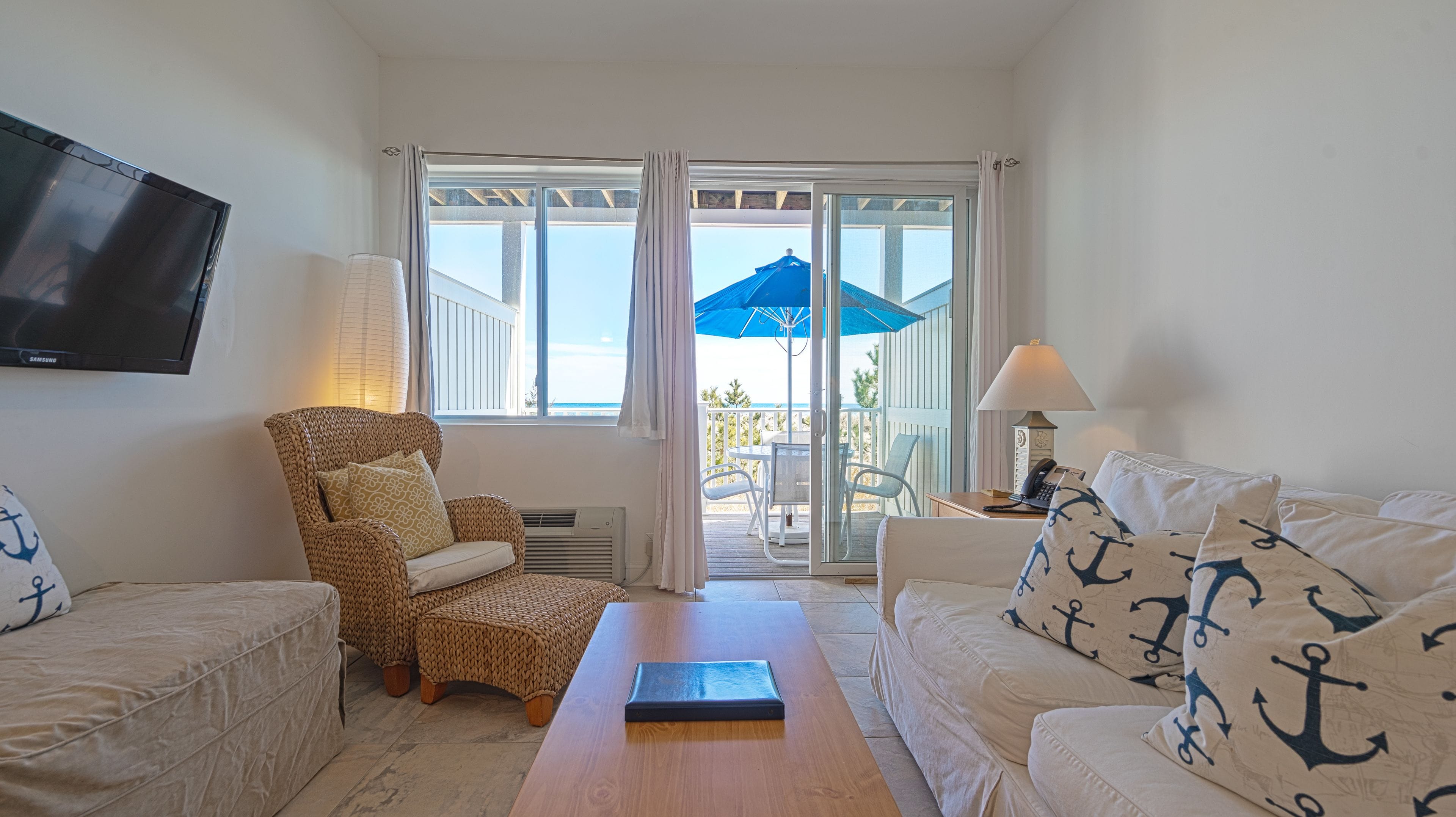 suite, 1 bedroom, kitchen, ocean view | living area | tv