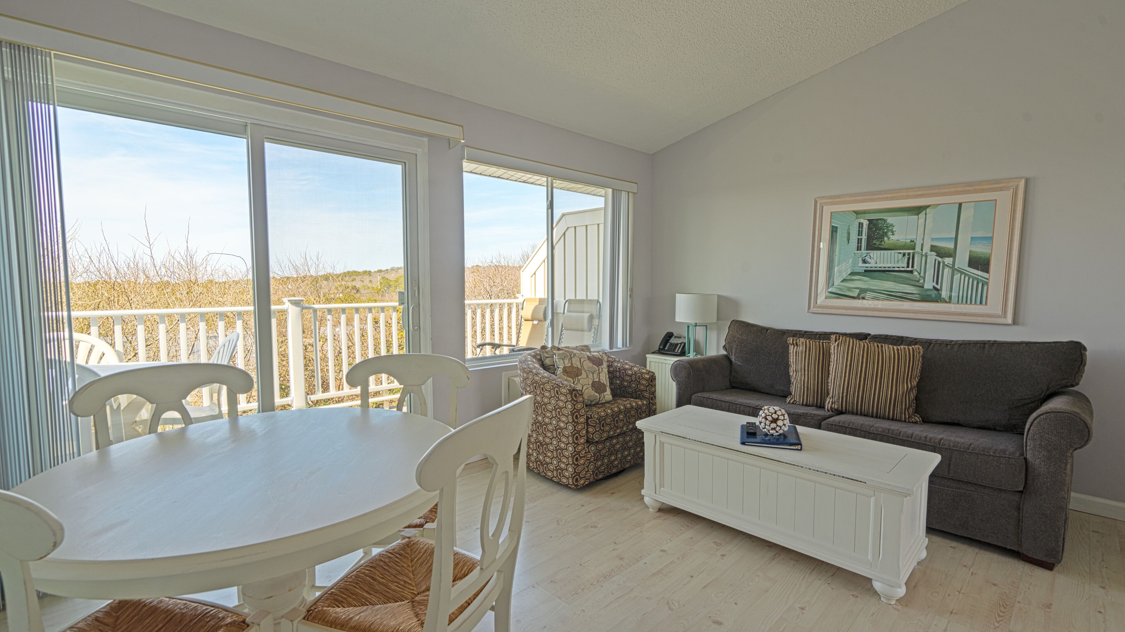 Apartment, 1 Schlafzimmer, Poolblick | Wohnbereich | Fernseher