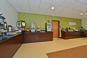 Free daily buffet breakfast
