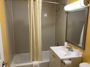 Free toiletries, towels