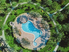 Outdoor pool, sun loungers - JAZ Neo Saraya Palms - All inclusive (Makadi Bay)