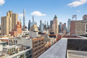 Exterior - Times Square West Hotel, BW Signature Collection (New York)