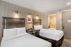 Habitación estándar con 2 camas individuales, 2 camas individuales, no fumadores | Escritorio, espacio para trabajar con un portátil, cortinas opacas