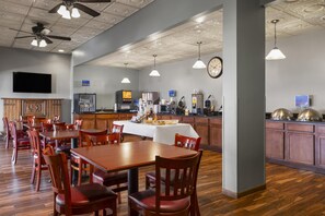 Free daily continental breakfast  - Hotel Chequamegon, BW Signature Collection (Ashland)