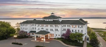 Hotel Chequamegon, BW Signature Collection
