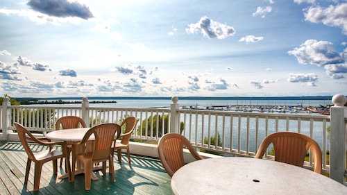 Best Western The Hotel Chequamegon