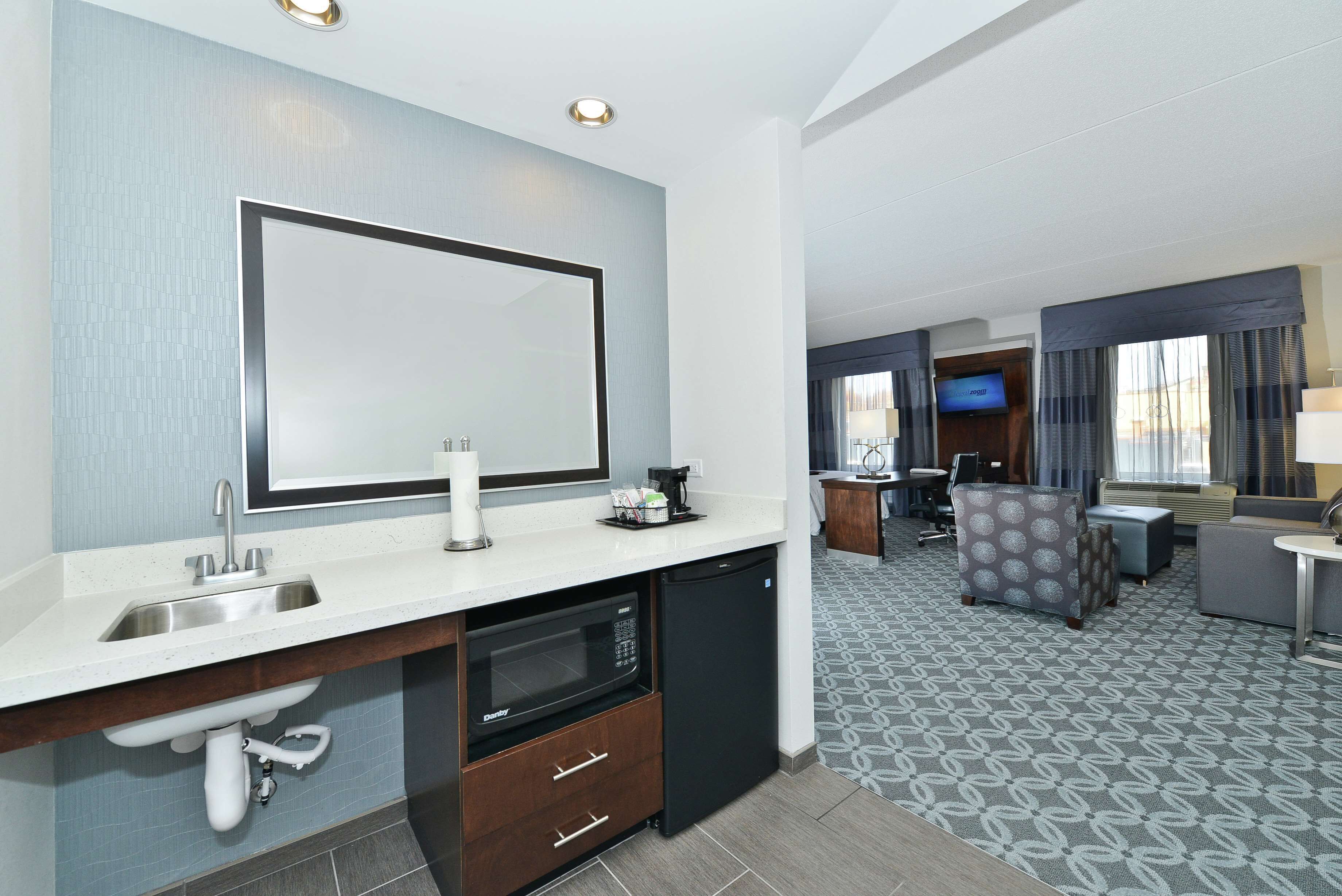 42-inch flat-screen TV with cable channels, TV, pay films