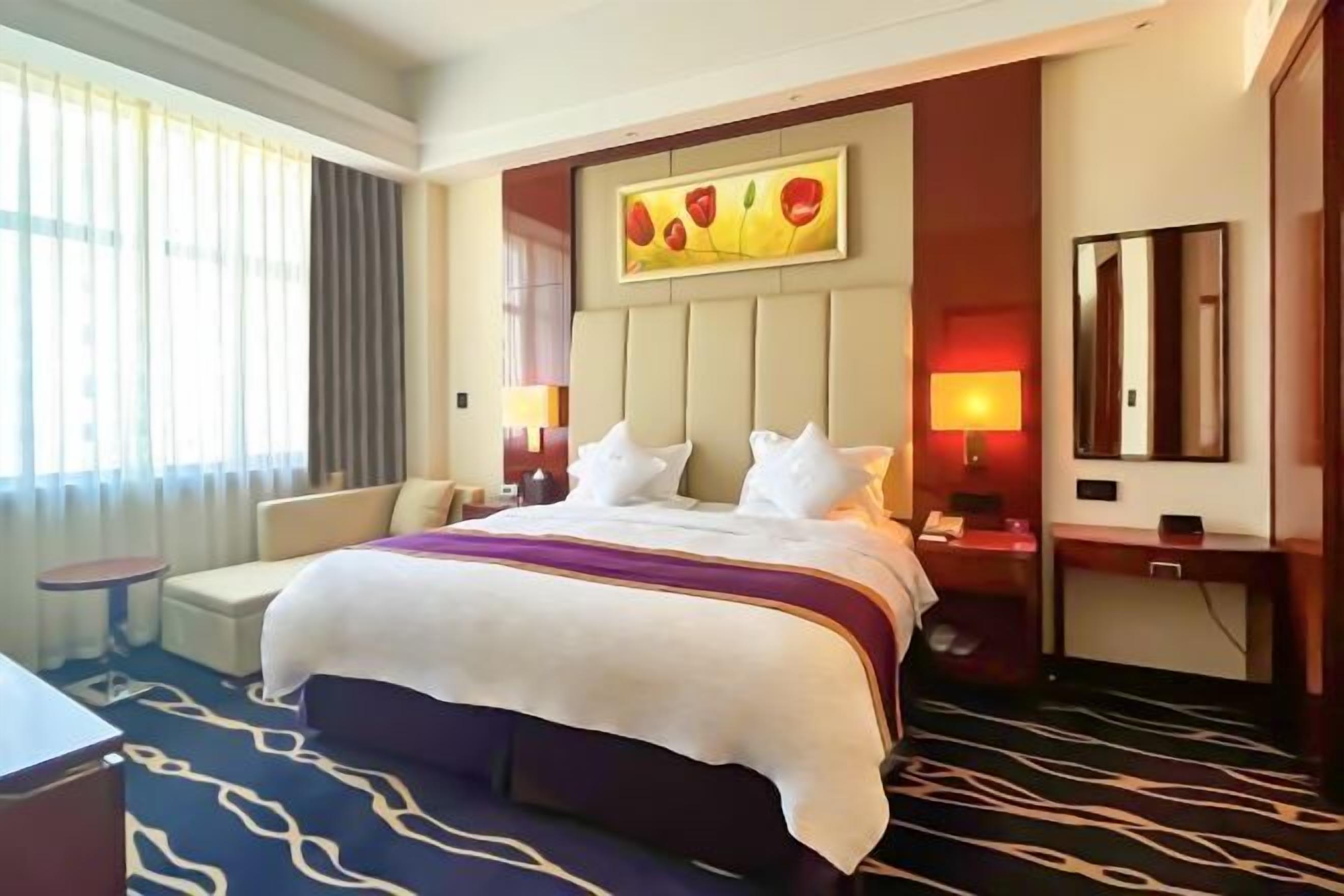 Minibar, coffres-forts dans les chambres, réveils