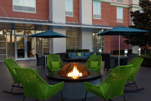 Hampton Inn & Suites Orlando Airport @ Gateway Village