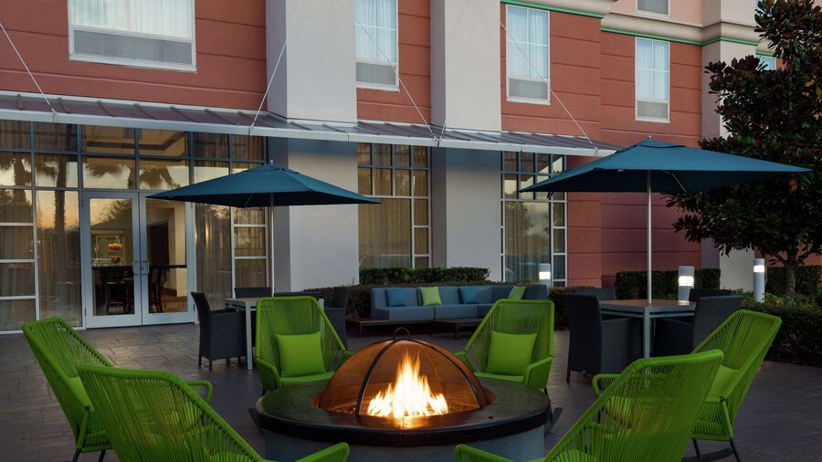Hampton Inn & Suites Orlando Airport @ Gateway Village