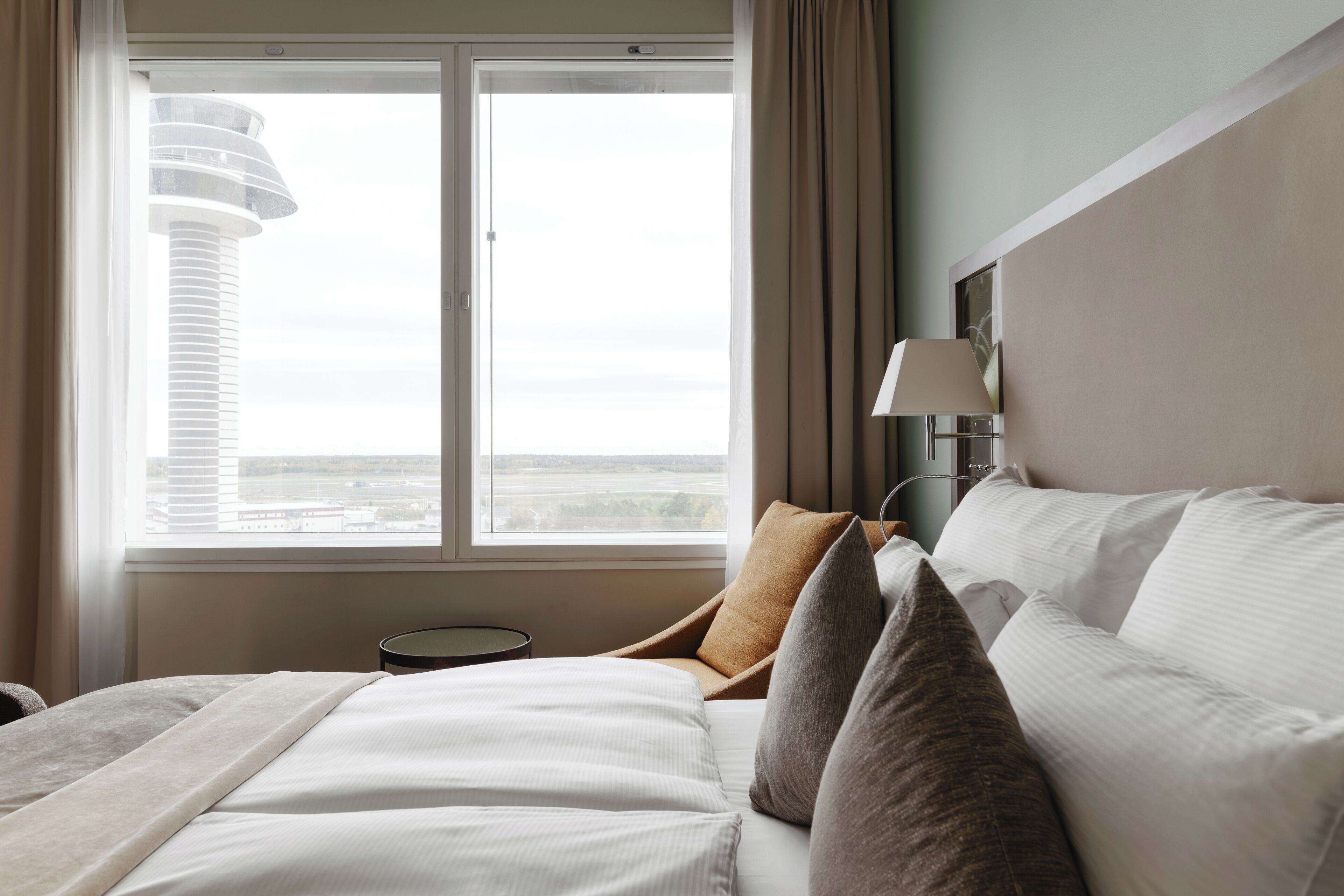 Svit - 1 sovrum - icke-rökare | Minibar, värdeförvaringsskåp på rummet, skrivbord och ljudisolering