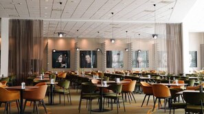 Esmorzar diari d'estil bufet gratuït 