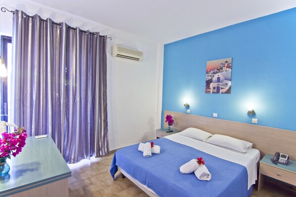 Premium bedding, pillowtop beds, iron/ironing board, free WiFi