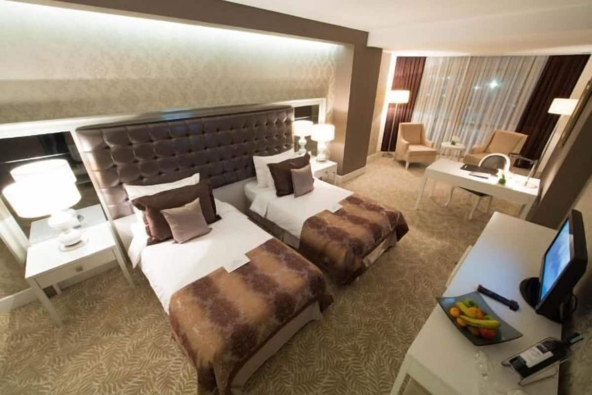 In-room safe, free cribs/infant beds, rollaway beds, WiFi